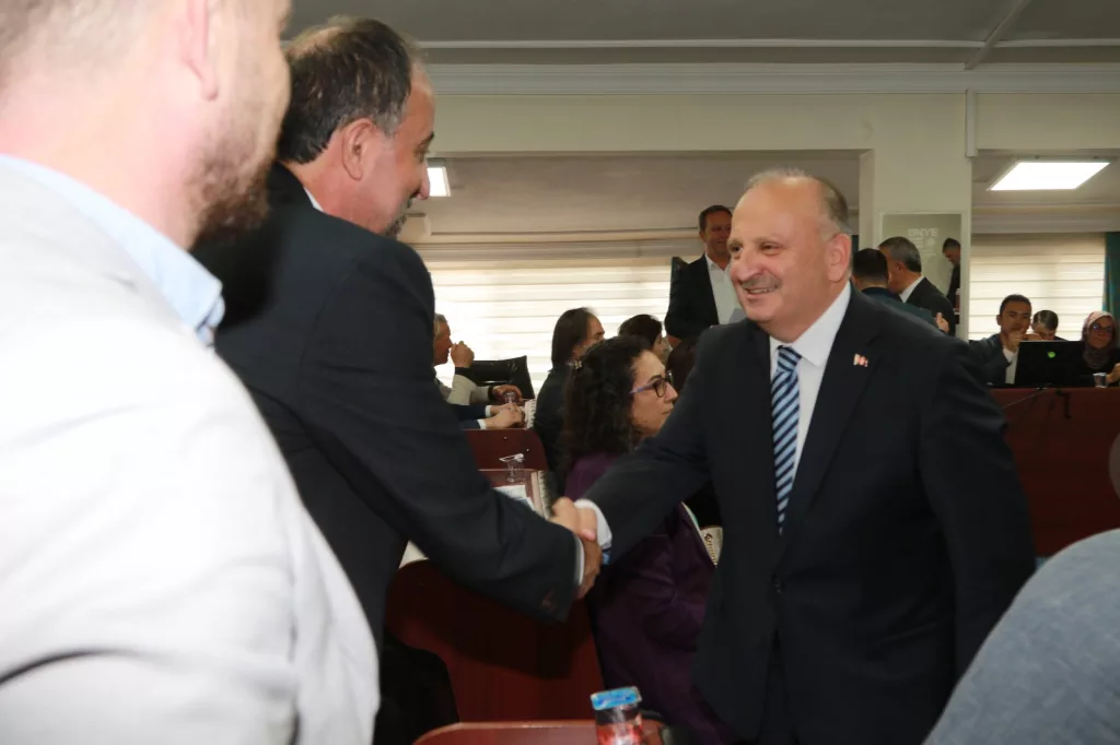 BAŞKAN TAVLI, “YENİ DÖNEM ÜNYE’MİZE HAYIRLI OLSUN” 11 7
