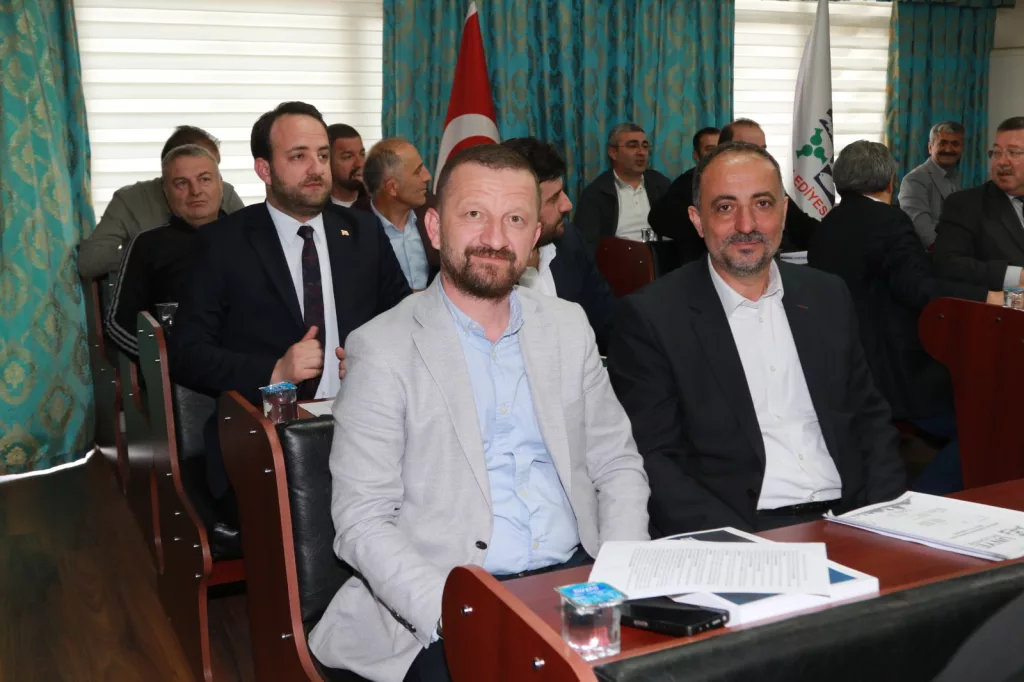 BAŞKAN TAVLI, “YENİ DÖNEM ÜNYE’MİZE HAYIRLI OLSUN” 12 4