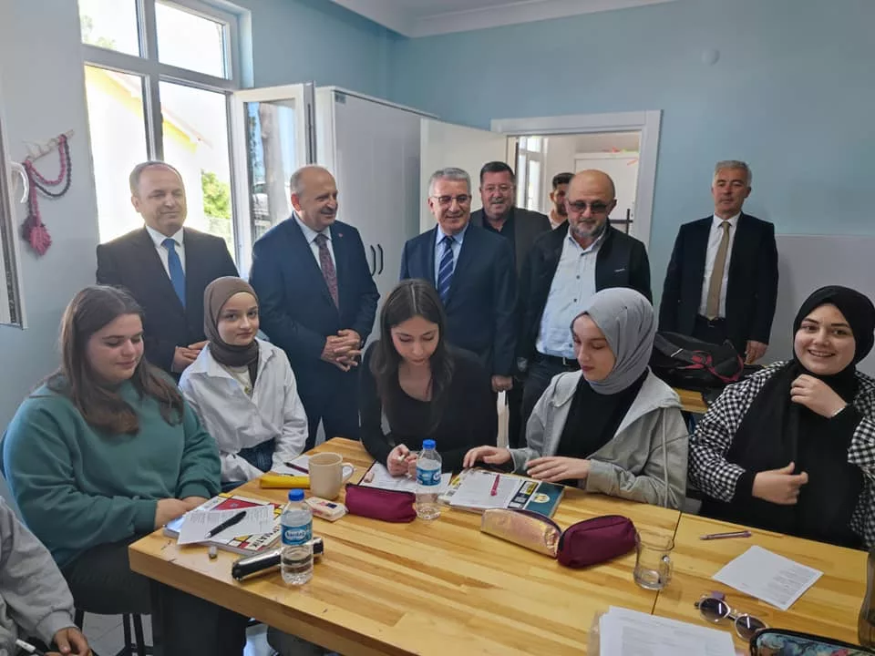 GÖBÜ KÖY YAŞAM MERKEZİ’NDE YKS KAMPI 4 19 jpg