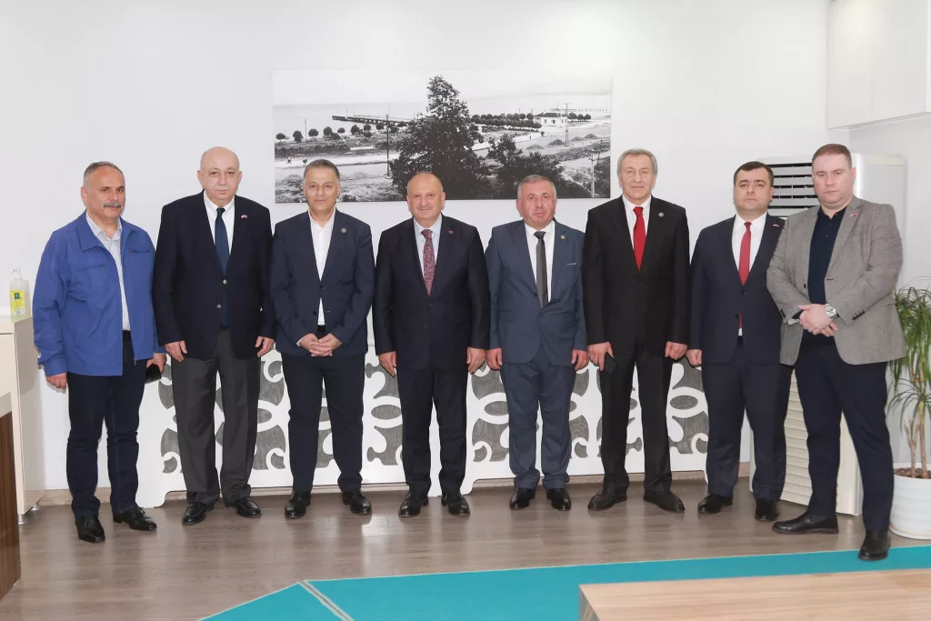 TÜRKİYE-GÜRCİSTAN DOSTLUĞU ÜNYE’DE TAÇLANDI 6 13