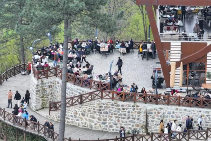 ÜNYE BELEDİYESİ TESİSLERİ ZİYARETÇİ AKININA UĞRADI 6 4 jpeg