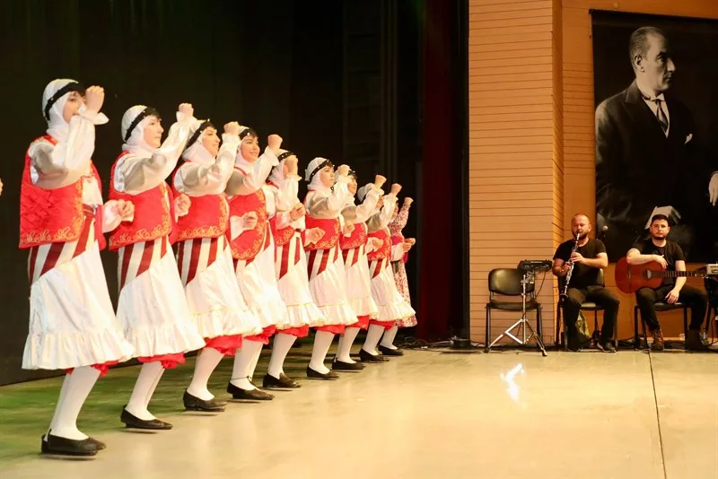 Turizm Haftası Çeşitli Etkinliklerle Kutlandı 7 7 jpeg