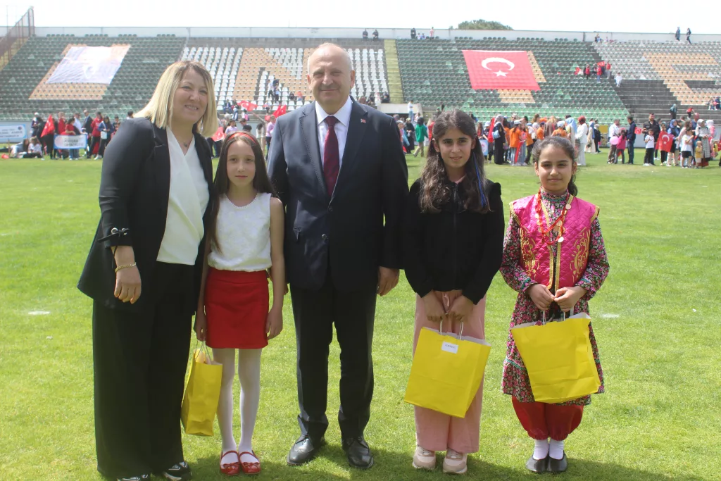 23 Nisan Ulusal Egemenlik ve Çocuk Bayramı tüm yurtta olduğu gibi Ünye’de de coşku ile kutlandı. IMG 2028 1