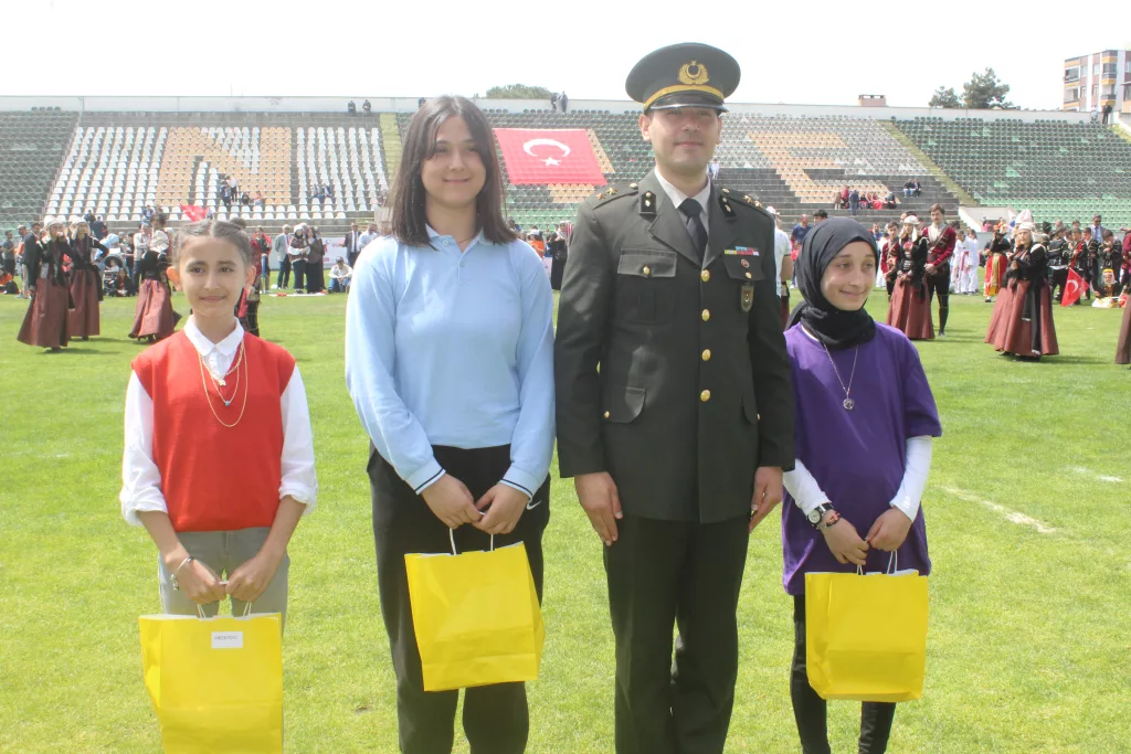 23 Nisan Ulusal Egemenlik ve Çocuk Bayramı tüm yurtta olduğu gibi Ünye’de de coşku ile kutlandı. IMG 2031 1