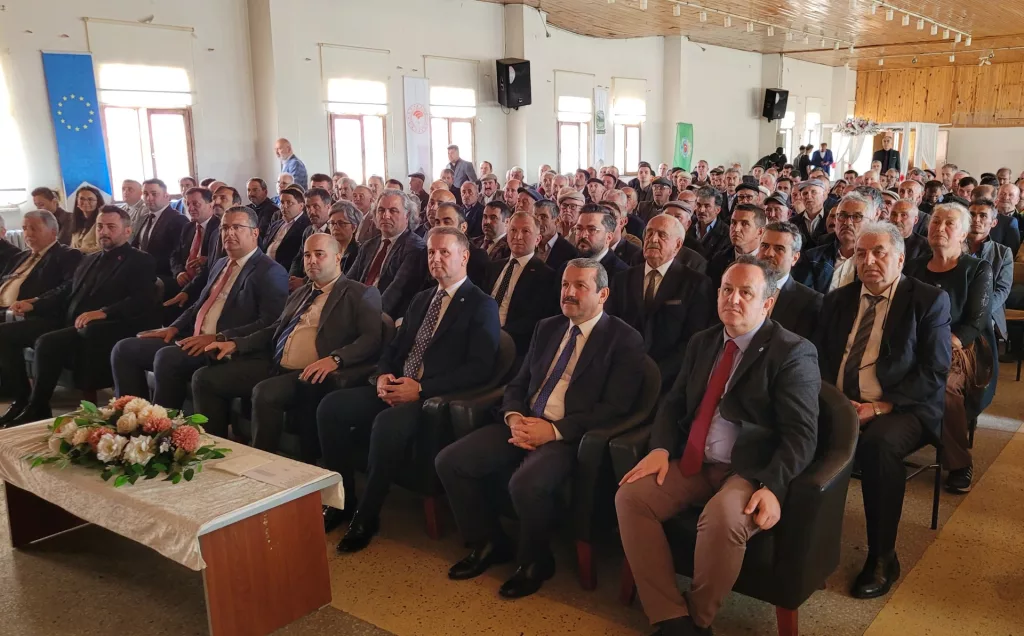 Akkuş’ta Şeker Fasulyenin Geleceği Konuşuldu ak 2