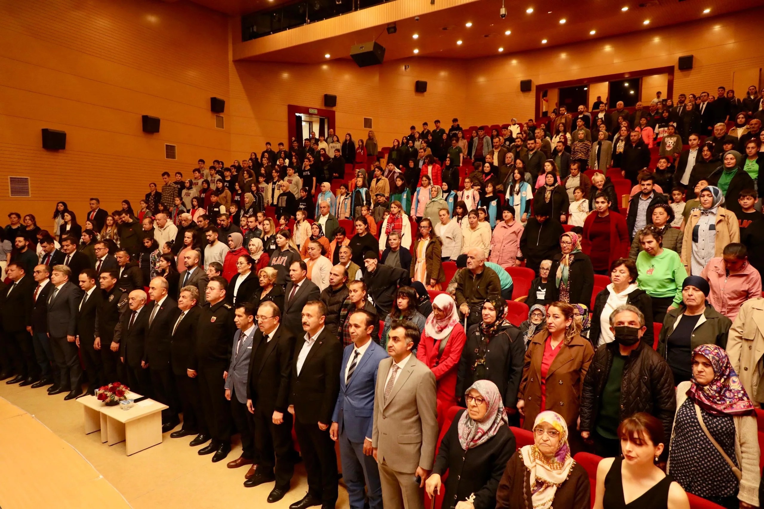 Vali Muammer Erol, 10-16 Mayıs Engelliler Haftası münasebetiyle Aile ve