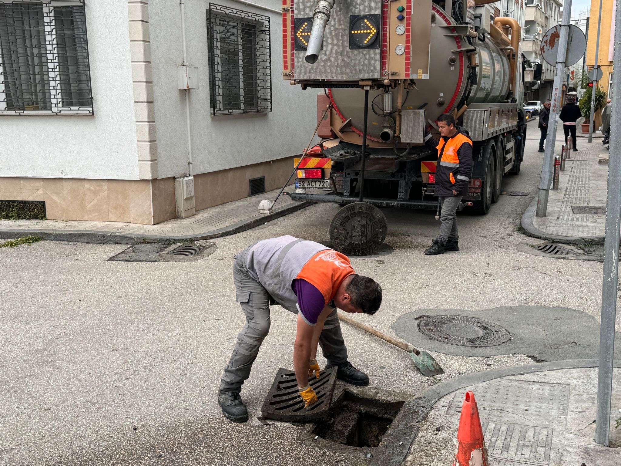 ALTINORDU BELEDİYESİ PERSONELİNE İŞ SAĞLIĞI VE GÜVENLİĞİ EĞİTİMİ Altınordu Belediyesi,
