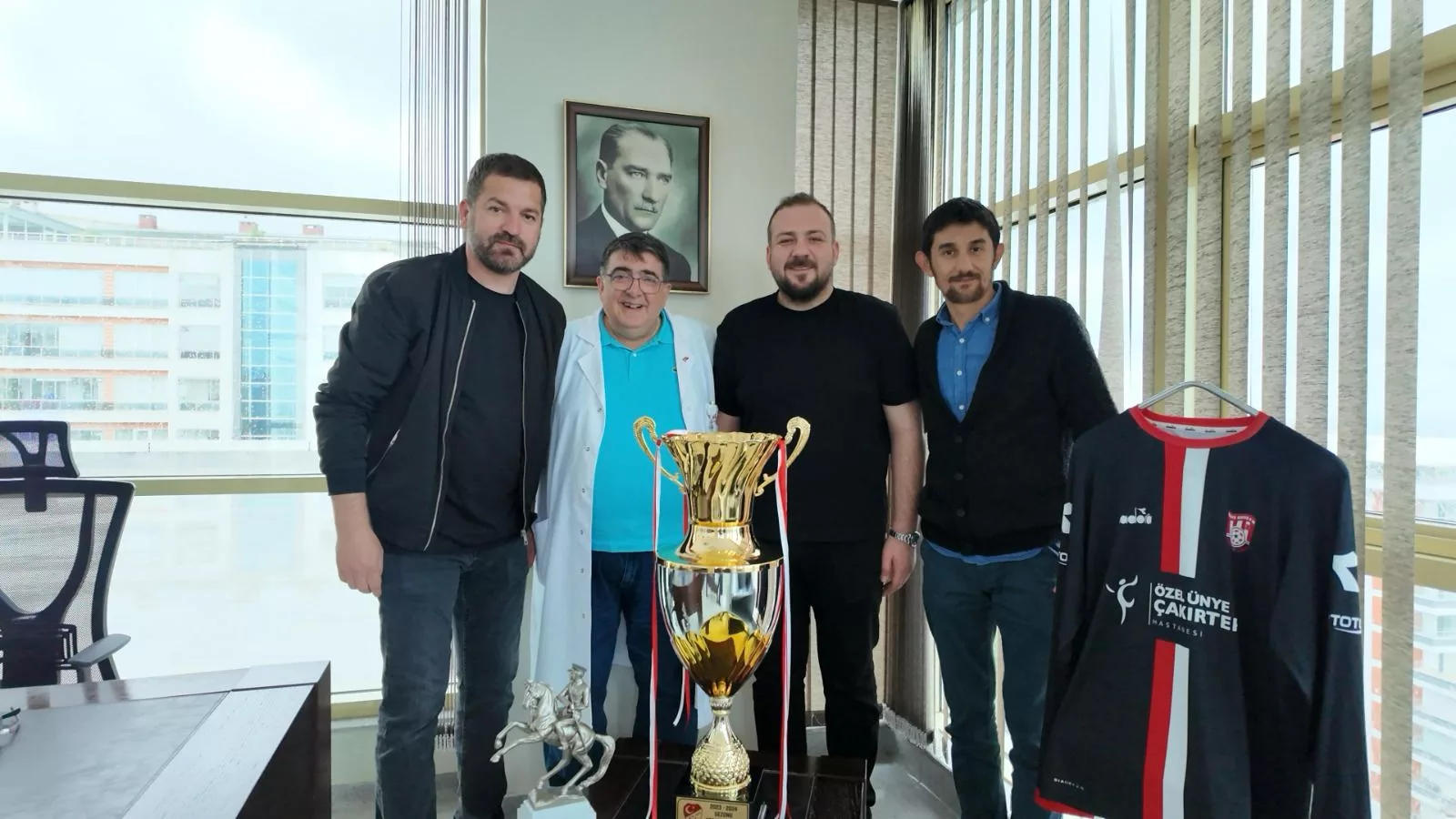 KUPAMIZ SAĞLIK SPONSORUMUZ ÖZEL ÜNYE ÇAKIRTEPE HASTANESİNDE Kulüp Başkanımız Deniz