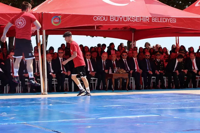 19 Mayıs Atatürk’ü Anma, Gençlik ve Spor Bayramı Coşkuyla Kutlandı 10 7 jpg
