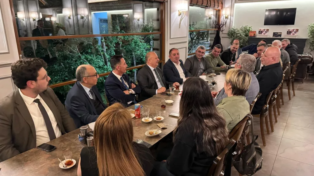 BAŞKAN TAVLI, “TARAFSIZLIK İLKESİYLE HAREKET EDEN RADYOCULARIMIZIN GÜNÜNÜ KUTLUYORUM” 2 3