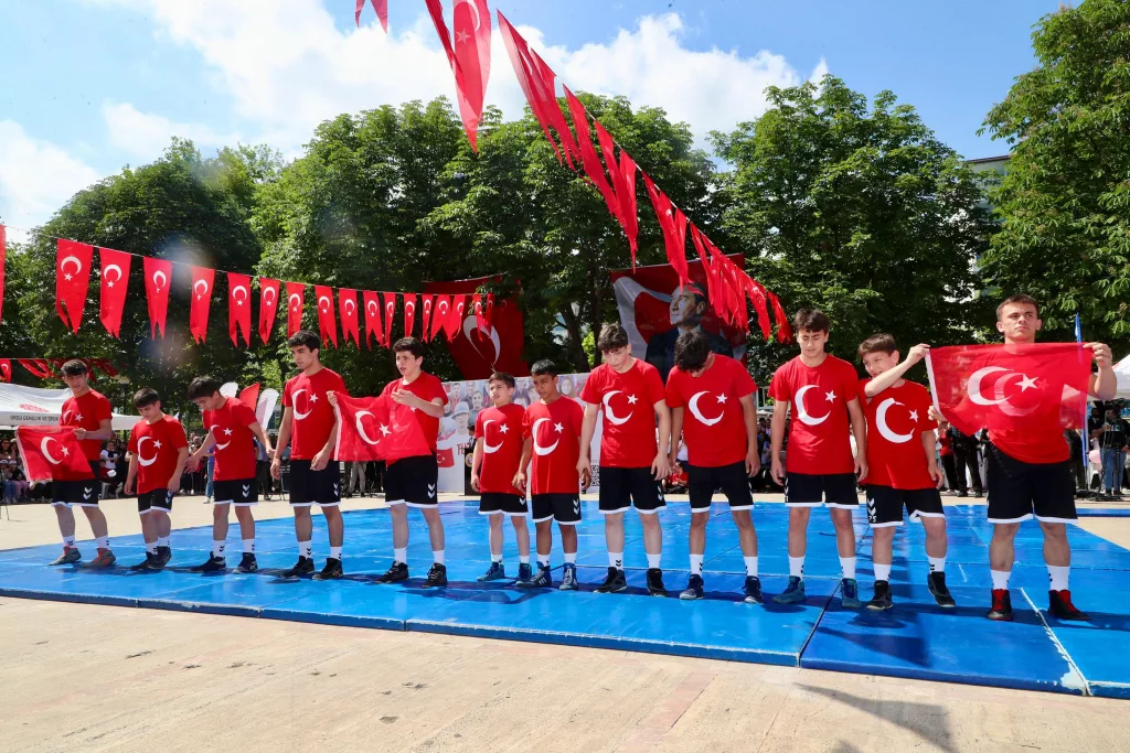 19 Mayıs Atatürk’ü Anma, Gençlik ve Spor Bayramı Coşkuyla Kutlandı 3 18