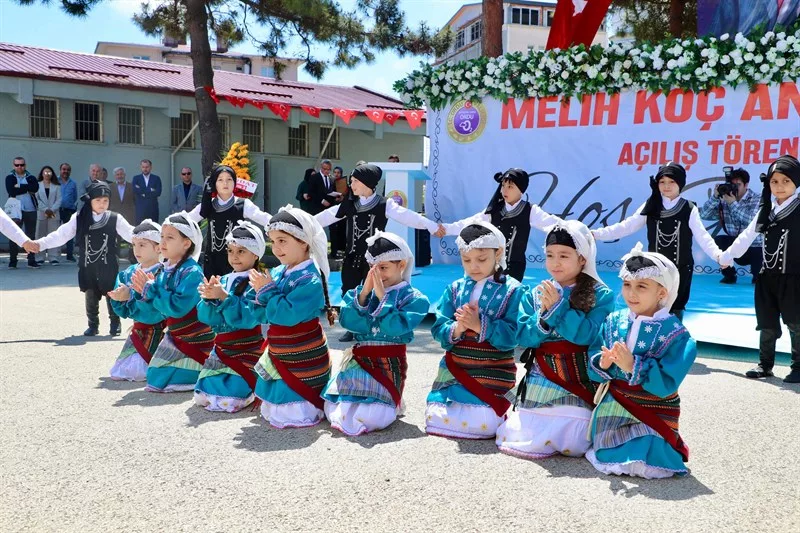 Vali Erol, Fatsa Melih Koç Anaokulu ve Fatsa AİHL Atölye Açılış Programına Katıldı 4 18 jpg