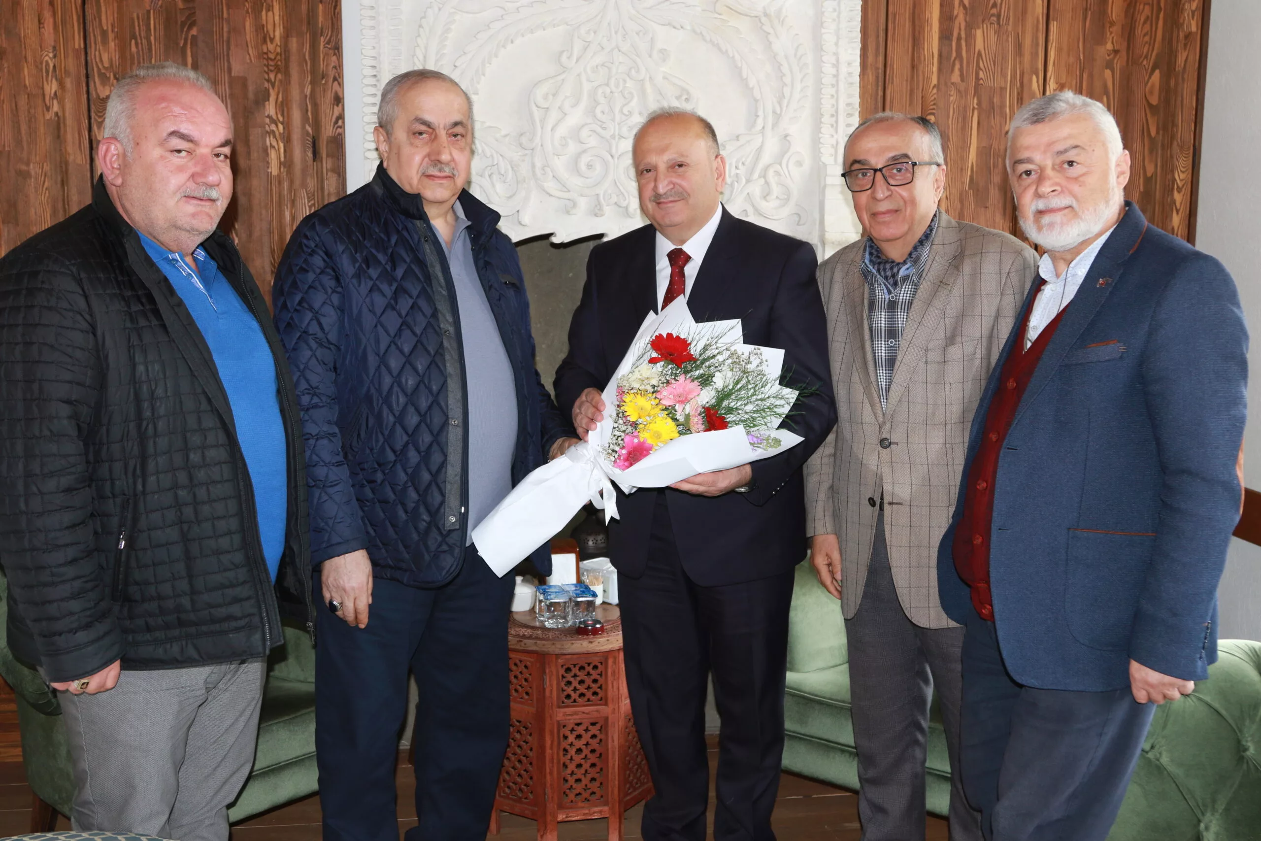 Ünye Belediye Başkanı Hüseyin Tavlı’ya ziyaretler devam ediyor. Ünye Avcılar