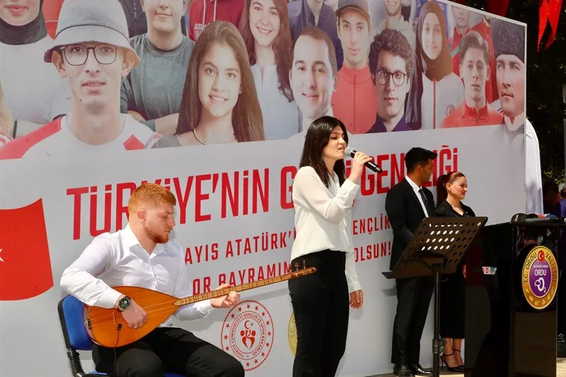 19 Mayıs Atatürk’ü Anma, Gençlik ve Spor Bayramı Coşkuyla Kutlandı 6 13 jpg