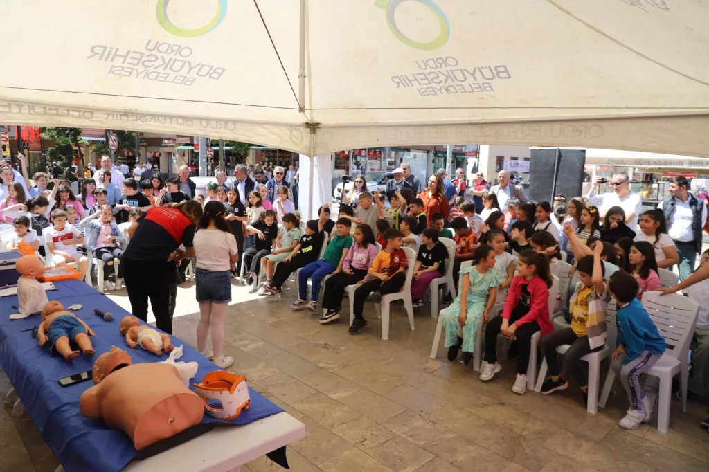 ORDU İTFAİYESİ, HALKA AÇIK İLK YARDIM EĞİTİMLERİ DÜZENLİYOR I