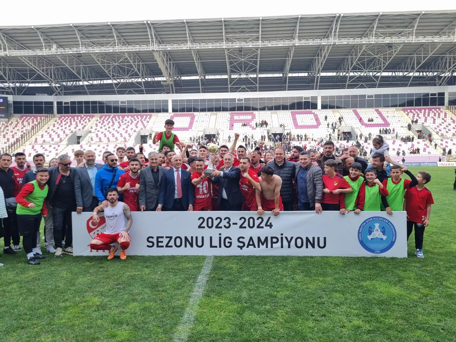 Amatör spor kulüpleri federasyonu başkanı Metin Kır’ın İnsan üstü Performansıyla