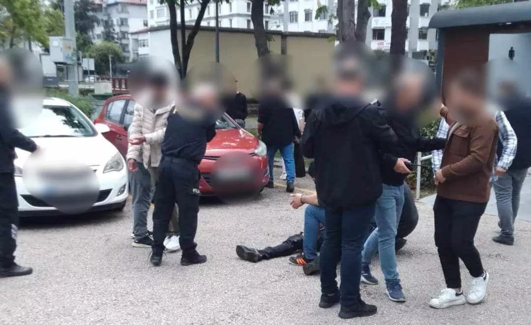 Altınordu İlçesi Şarkiye mahallesi Atatürk Bulvarı üzerinde bulunan Teleferik otoparkında