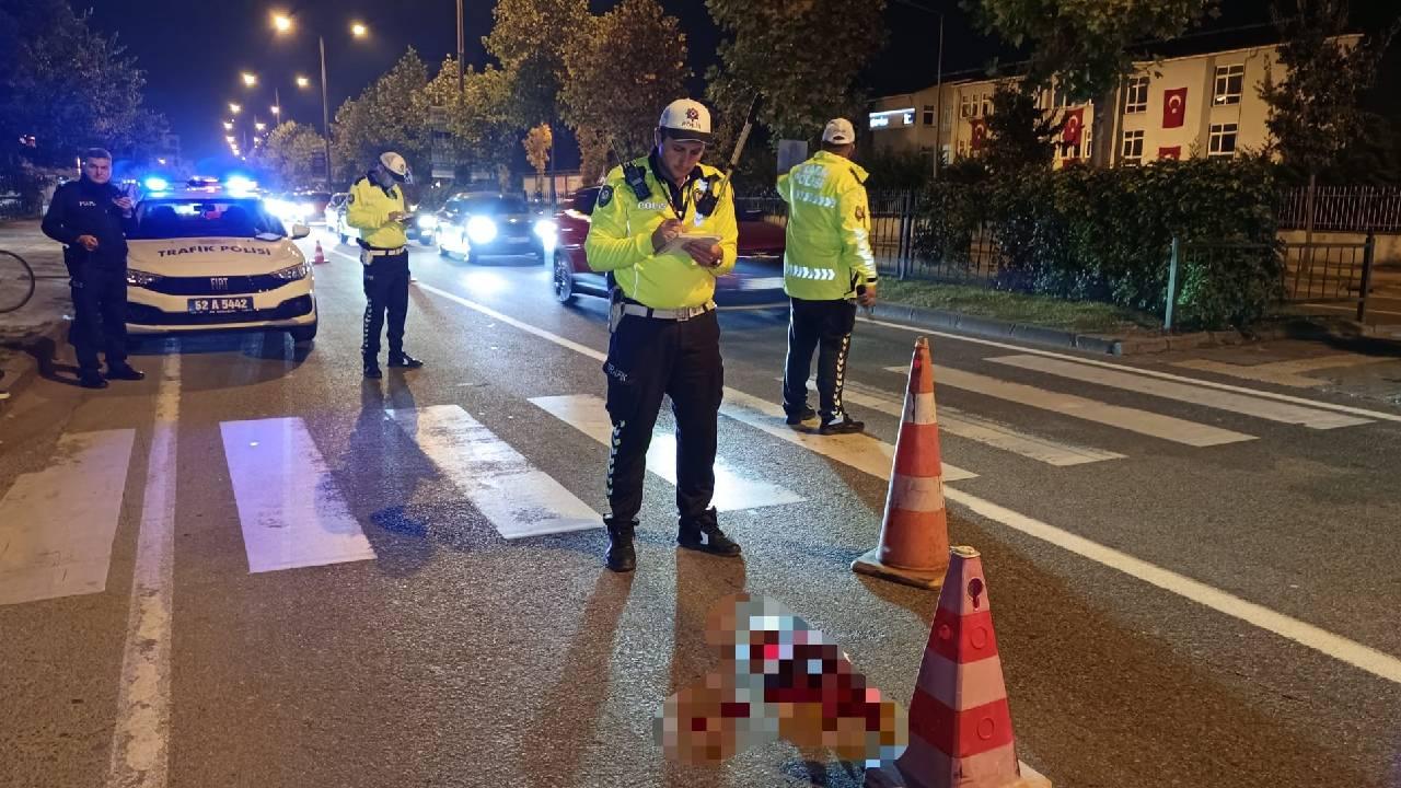 Ünye’de yaya geçidinde yolun karşısına geçmek isteyen 14 yaşındaki kız
