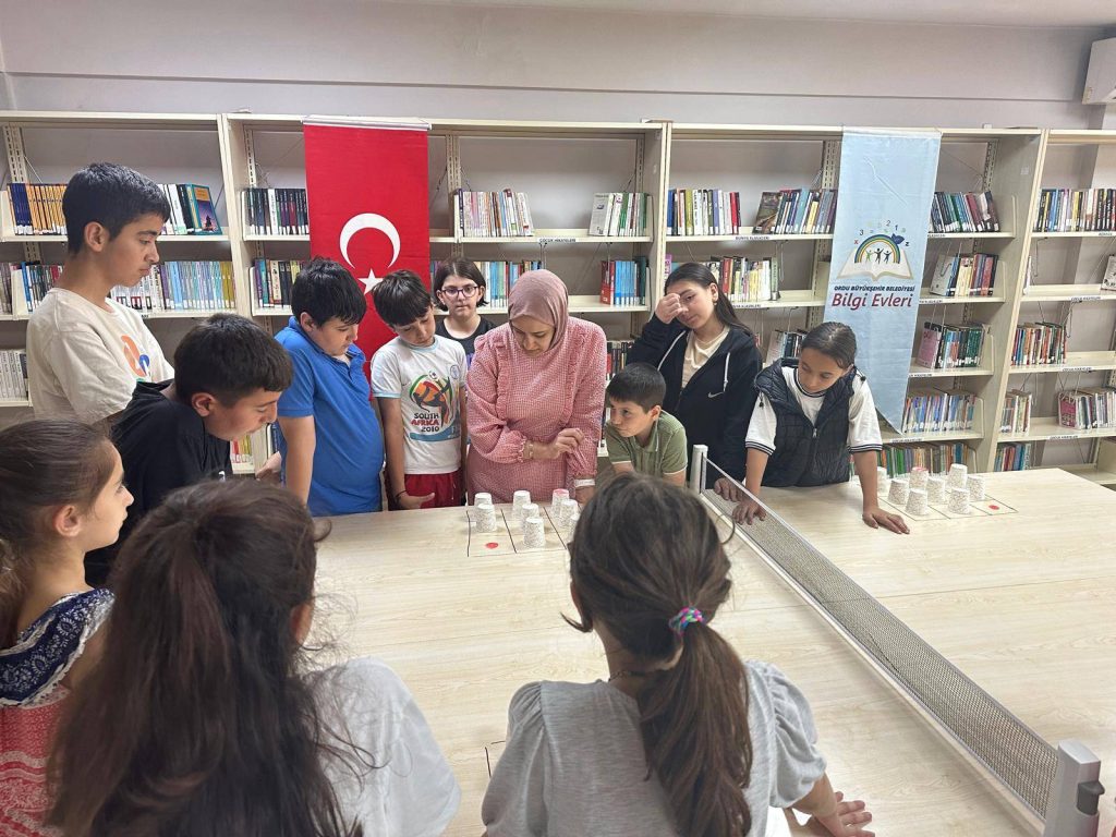 ÖĞRENCİLER YAZI ÖĞRENEREK GEÇİRECEK O 1