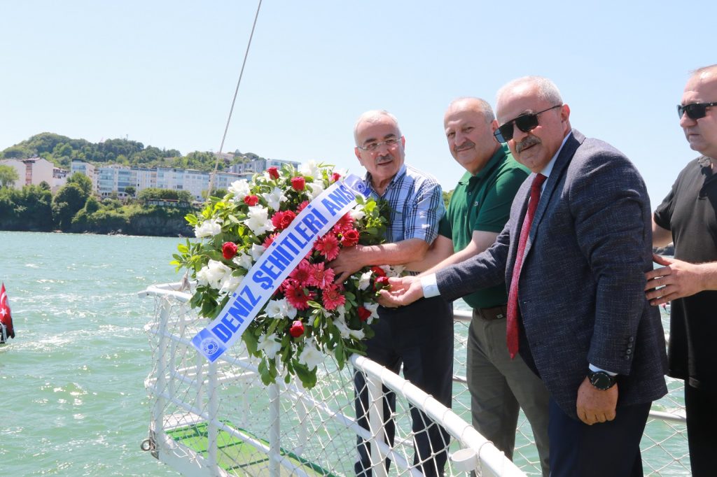 ÜNYE, DENİZ ŞENLİĞİNDE BULUŞUYOR k1