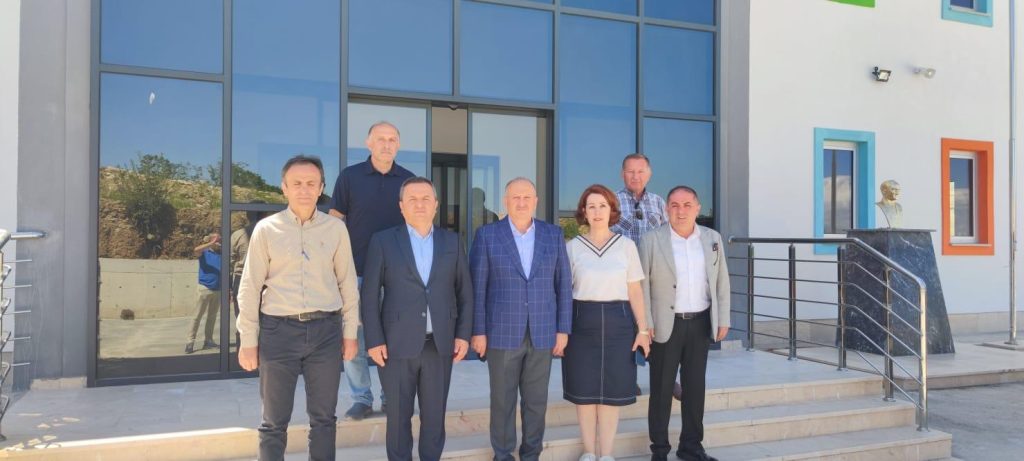 ÜNYE’DE EĞİTİM YATIRIMLARI DEVAM EDİYOR n1