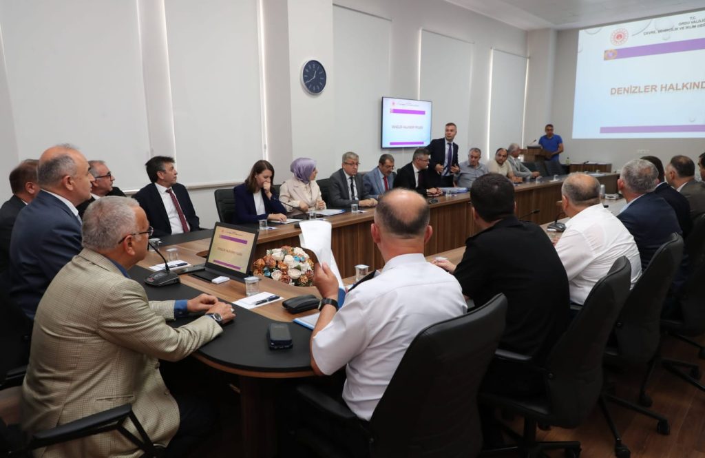 “Denizler Halkındır Projesi” Kapsamında Toplantı Yapıldı t