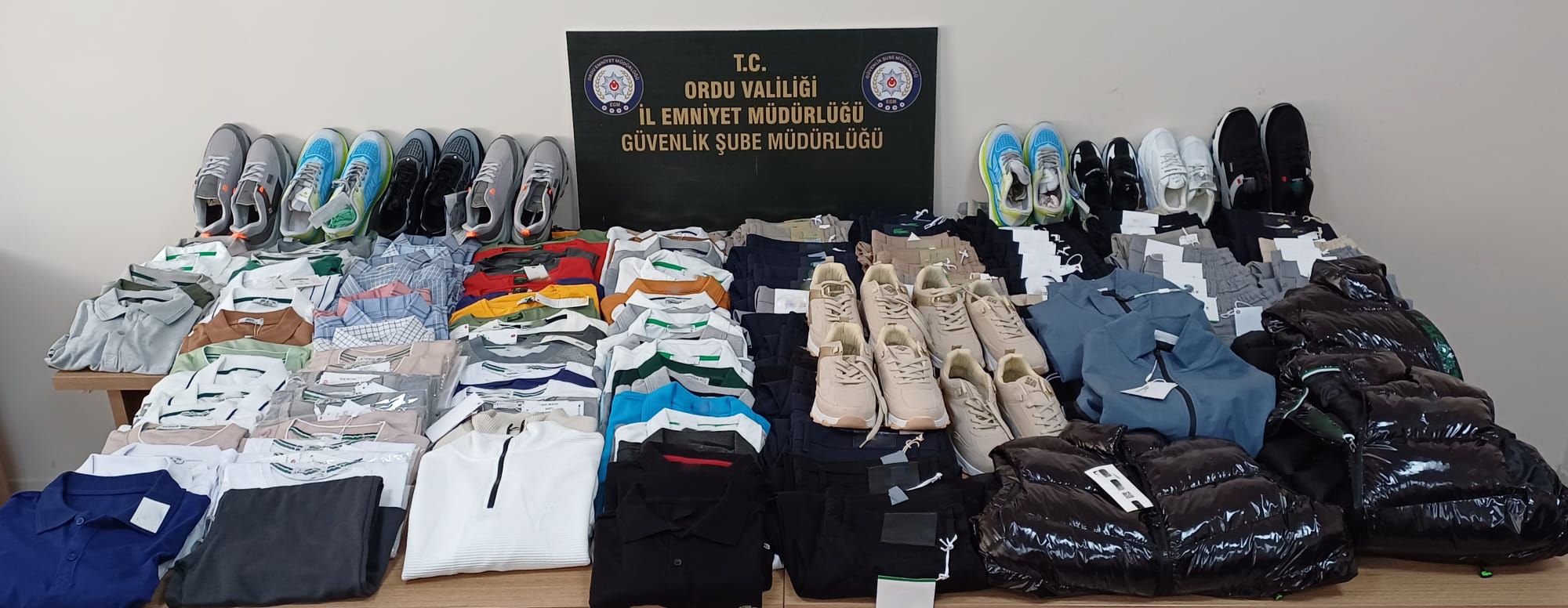 6769 Sayılı Sınai Mülkiyet Kanununa Muhalefet suçlar kapsamında müşteki firmanın
