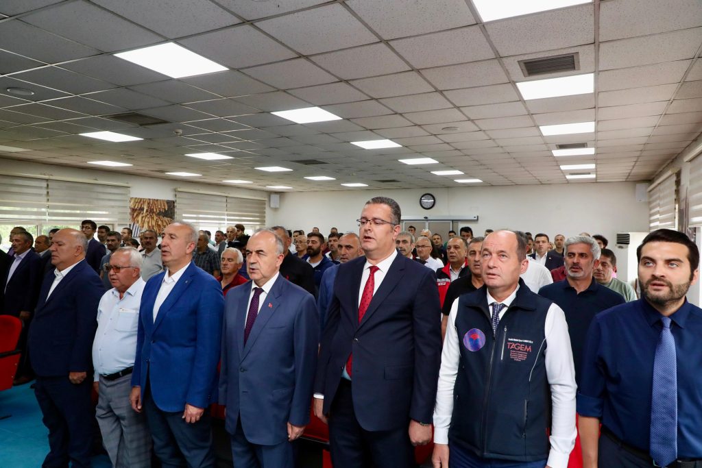 Arıcılara Ana Arı ve Malzeme Desteği ARU1