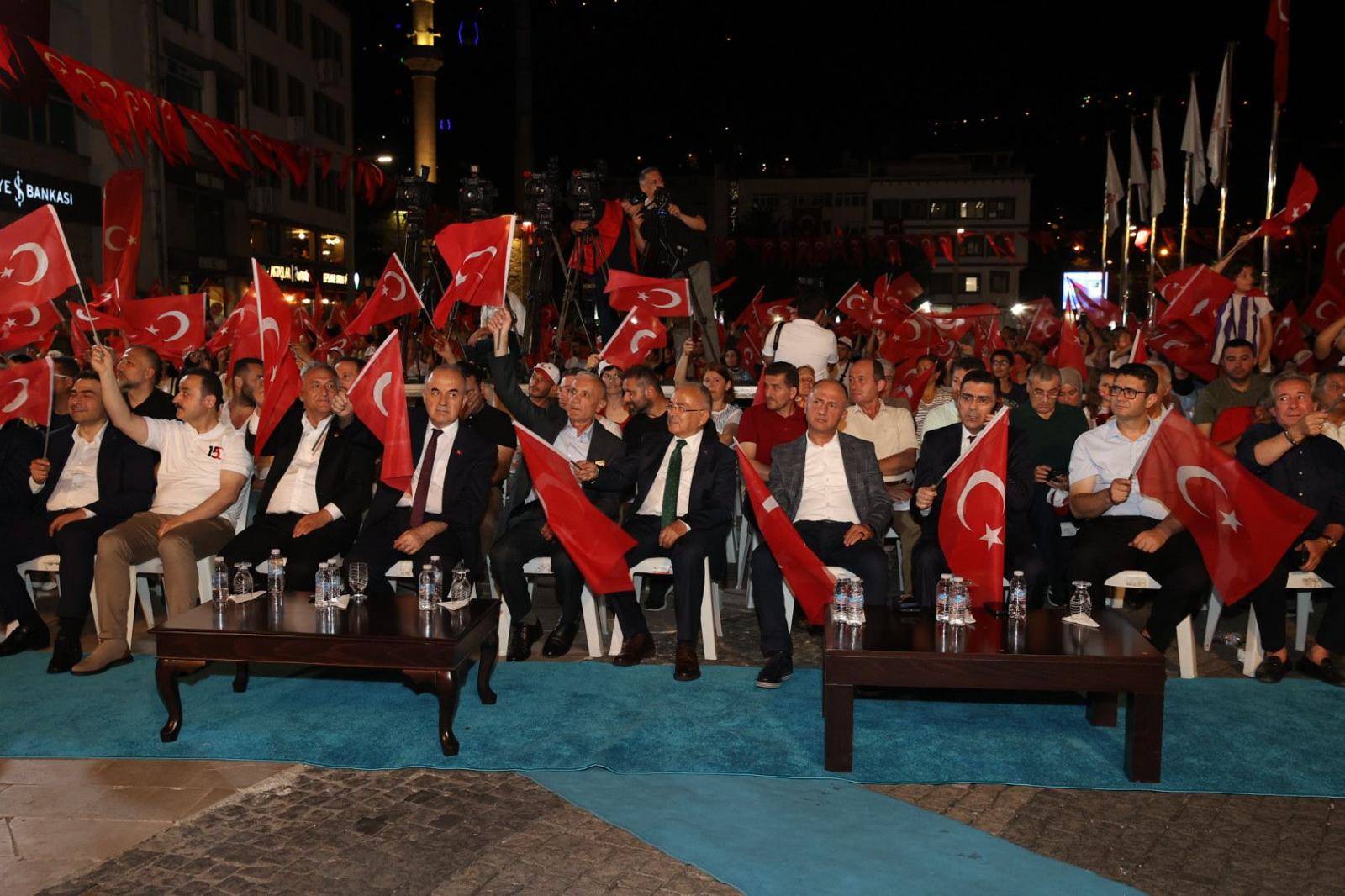 MİLLETİN ZAFERİ 8. YILINDA 15 TEMMUZ’UN 8. YILINDA DA ORDU