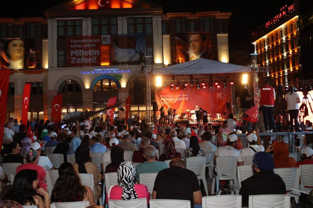 MİLLETİN ZAFERİ 8. YILINDA D4