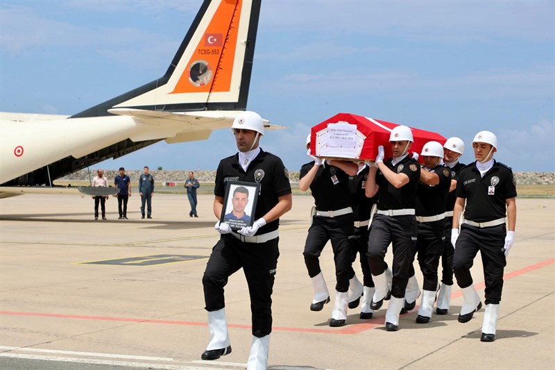Şehidimiz Dualarla Son Yolculuğuna Uğurlandı S4