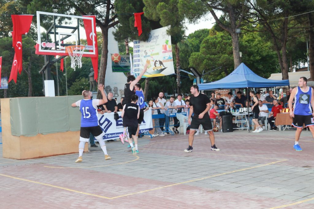SOKAK BASKETBOLU FİNAL YAPTI SO1