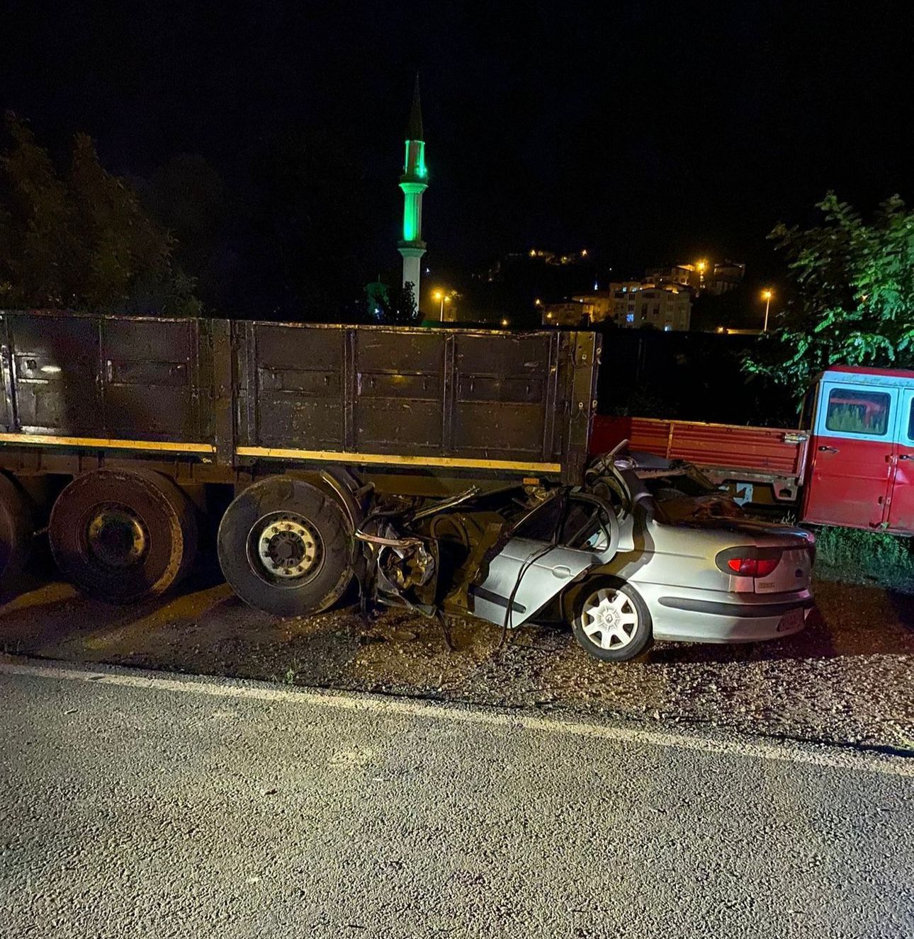 Ünye Yunus Emre Mahallesi Sanayi çıkışında meydana gelen trafik kazasında,
