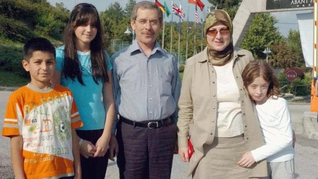 Ankara’da Silahlı Olay: 1 Kişi Hayatını Kaybetti WhatsApp Image 2024 07 31 at 23.43.33 1