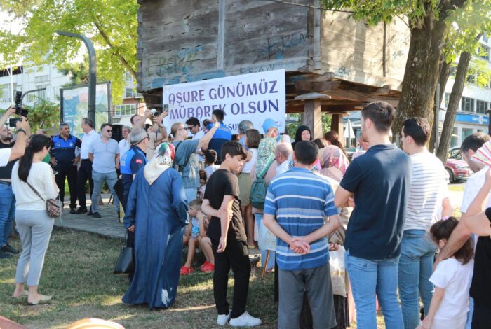 ÜNYE BELEDİYESİ’NDEN AŞURE ETKİNLİĞİ a