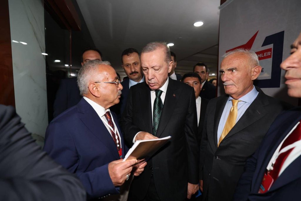 BAŞKAN GÜLER, CUMHURBAŞKANI ERDOĞAN İLE GÖRÜŞTÜ c