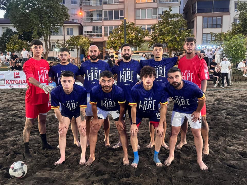 ÜNYE’DE MANYETİK KUM FUTBOL TURNUVASI HEYECANI BAŞLADI m2