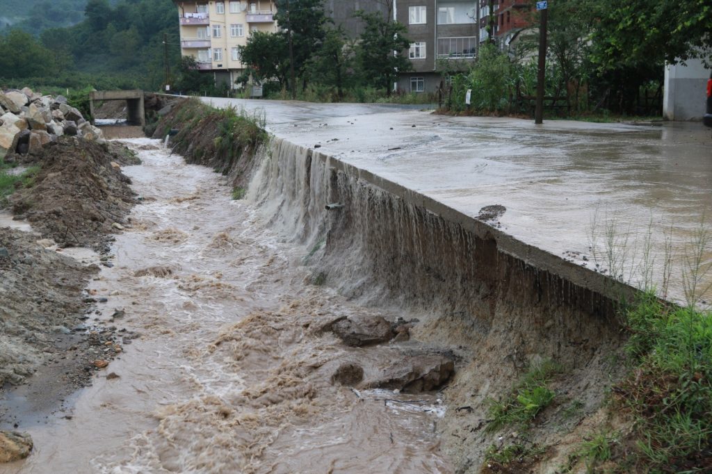 BAŞKAN TAVLI, “ALDIĞIMIZ ÖNLEMLER OLUMSUZLUKLARIN ÖNÜNE GEÇTİ” t5