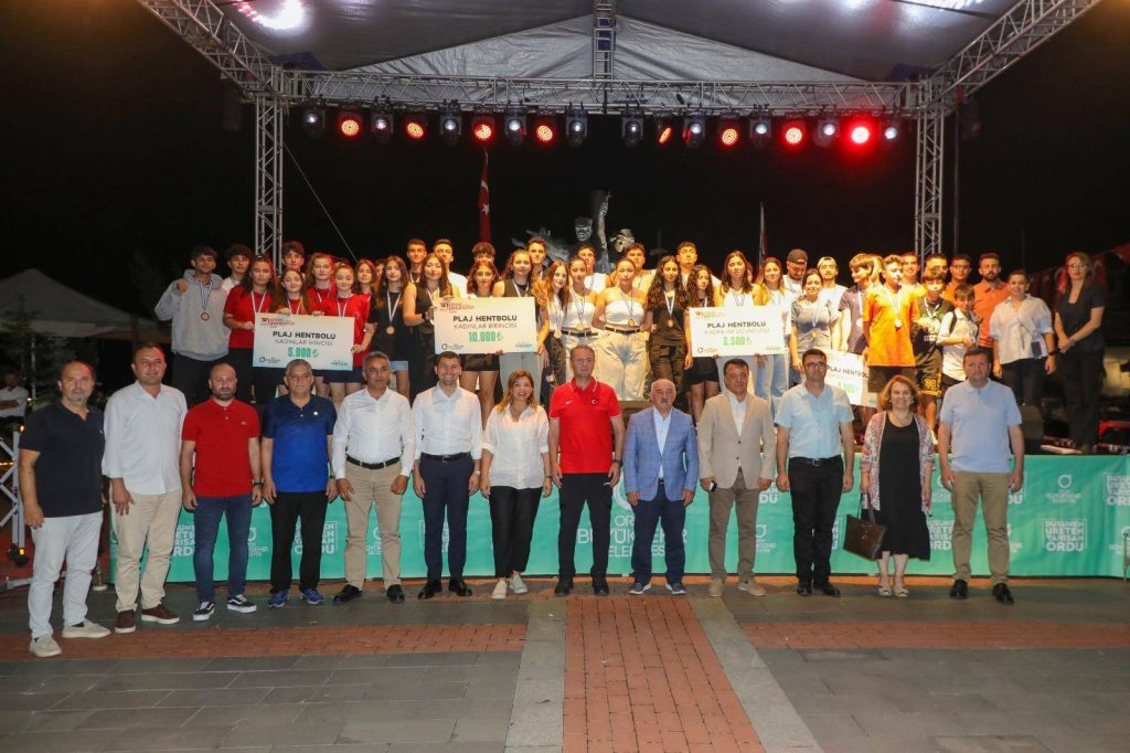 HEYECAN DOLU FESTİVAL SONA ERDİ F3