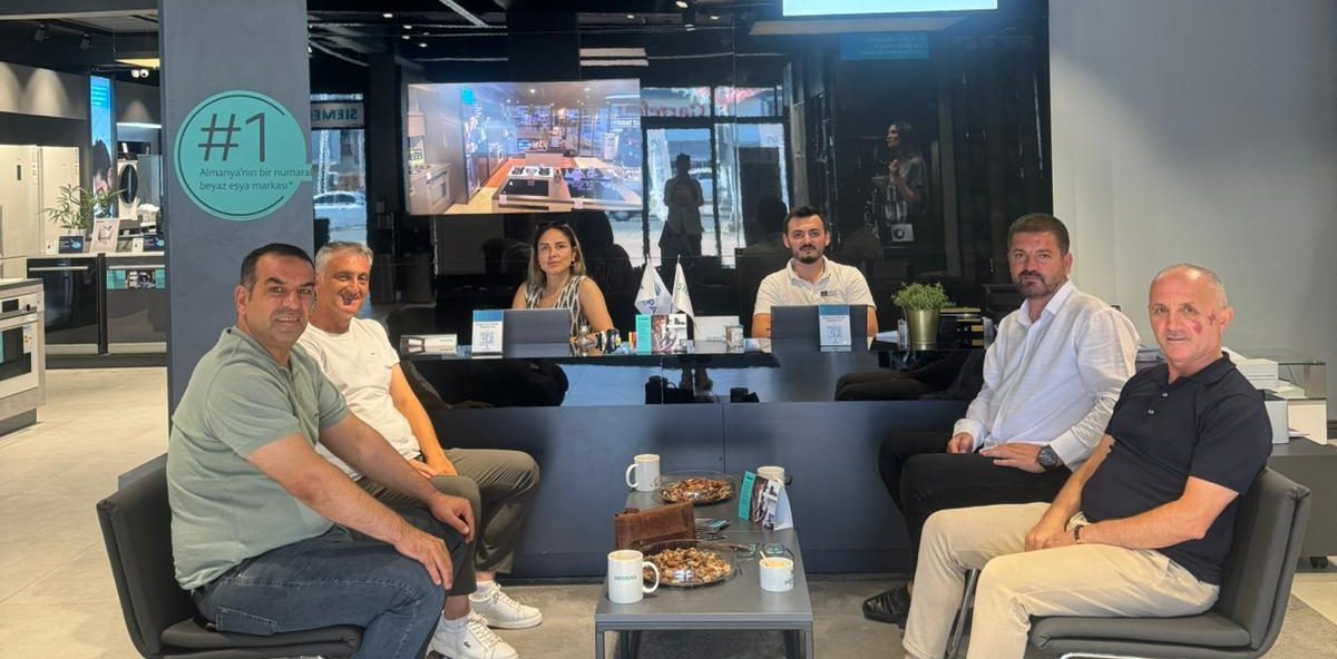 Türkiye’nin düzenli spor yorumlarından ve eski hakemlerinden Bünyamin Gezer, Ünye
