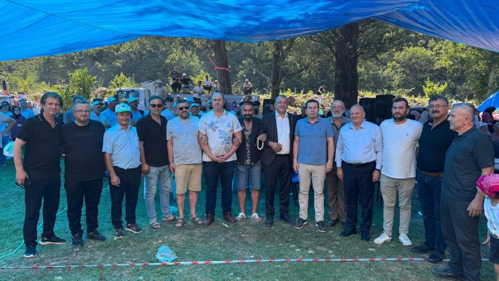 BAŞKAN TAVLI SARAYCIKLILARLA BULUŞTU S5