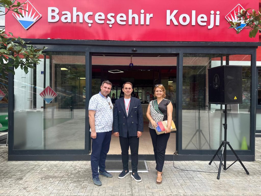 Ünye Gündem Medya İmtiyaz Sahiplerinden Bahçeşehir Koleji Ünye Kampüsüne ziyaret WhatsApp Image 2024 08 27 at 00.42.22