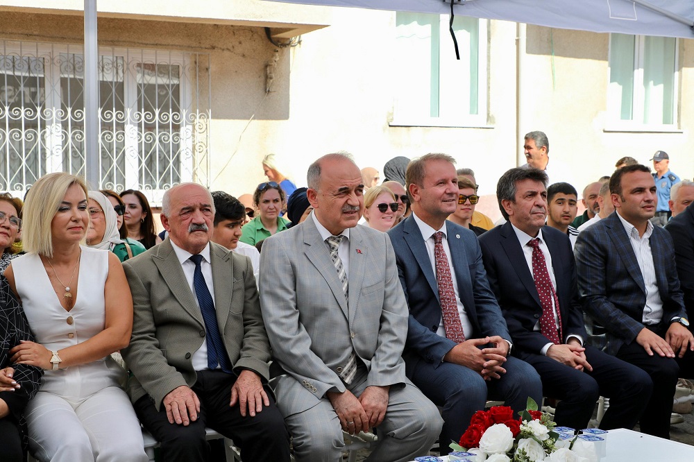 Fatsa’da Hayırseverler Tarafından Yaptırılan Aile sağlığı Merkezi ile 112 Acil Sağlık Hizmetleri İstasyonu Açıldı f1
