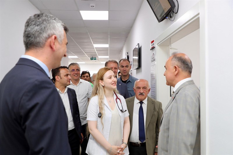 Fatsa’da Hayırseverler Tarafından Yaptırılan Aile sağlığı Merkezi ile 112 Acil Sağlık Hizmetleri İstasyonu Açıldı f2