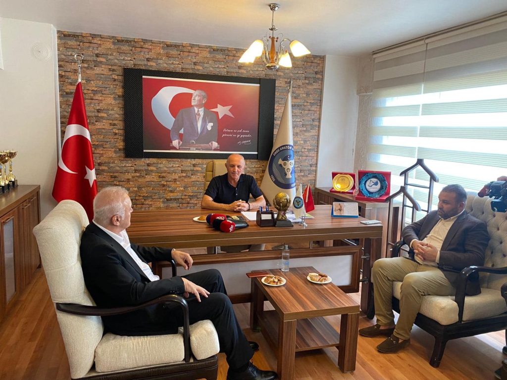 İlhan Erdem ve Yönetimi'nden Ordu Amatör Spor Kulüpleri Federasyonu'na Ziyaret m 2
