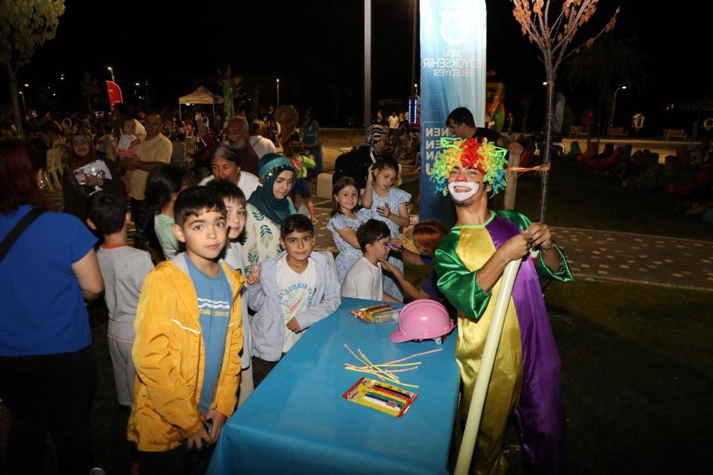 Ordu’da Yaz Akşamları Renkleniyor: Parklarda Kültür Sanat Etkinlikleri Başladı r1