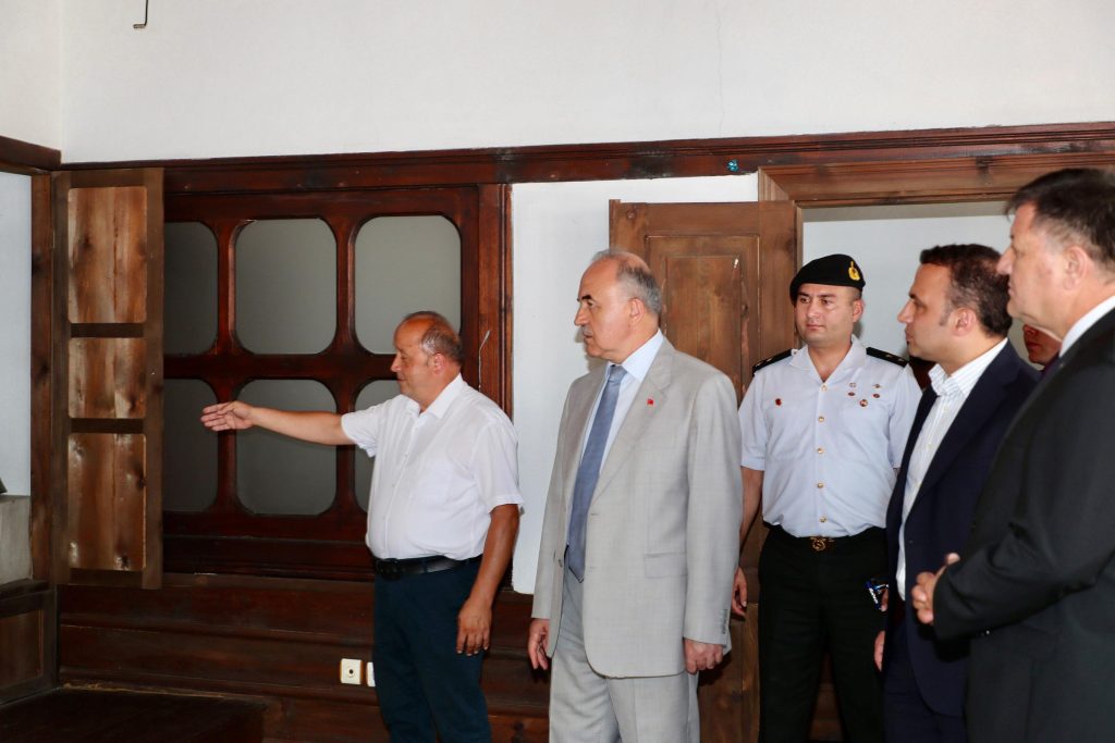 Fatsa’daki Tarihi Miras Ayağa Kalkıyor: Vali Erol Restorasyon ve Kazı Alanlarını İnceledi v