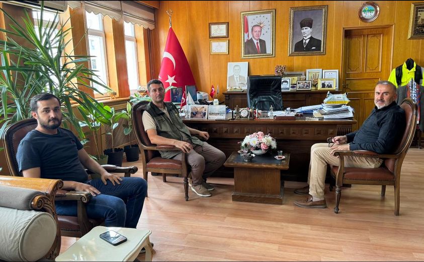 TMO ORDU BAŞMÜDÜRÜ YUSUF AKAY’DAN BAŞKAN YUSUF YALÇUVA’YA ZİYARET yu