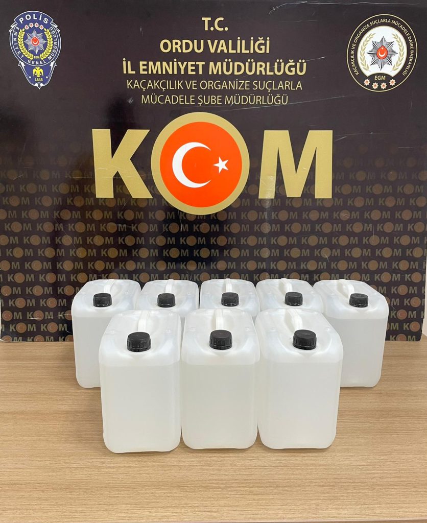 "Ordu'da Kaçak Alkol, Tütün ve Silah Operasyonları: Çok Sayıda Gözaltı ve Tutuklama" O2