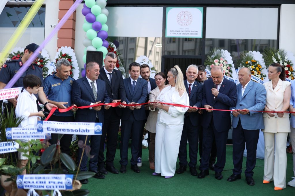 Ünye'de "En Pozitif" Sosyal Etkinlik ve Gelişim Merkezi Hizmete Açıldı WhatsApp Image 2024 09 12 at 15.46.42